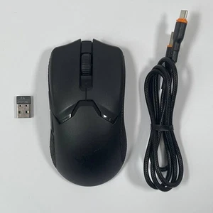 Souris gaming sans fil Razer Viper V2 Pro HyperSpeed : 59 g ultra légère - Photo 1/5