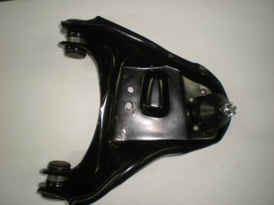 ¡NUEVO! Brazo de control delantero superior derecho pasajero para Chevrolet S10 Blazer GMC Sonoma Foto 1 de 4