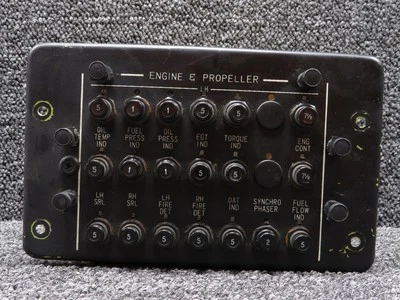 Conjunto de panel disyuntor Mitsubishi MU2B-60 035A-88222-713 Foto 1 de 4