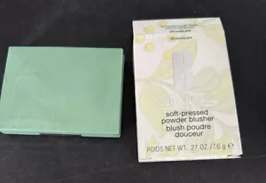 Clinique Soft-Pressed Powder Blusher 20 Mocha Pink 0.26 Oz/ 7.6 g - Picture 1 of 7