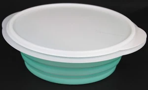 Tupperware FlatOut Cuenco Expandible 8.25 Taza Redondo Azul Agua NUEVO ❤️ - Imagen 1 de 2