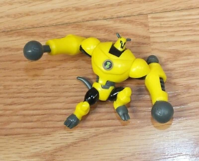 Armodrillo From Cartoon Network Ben 10 2" PVC Action Figure **READ**  - Image 1 of 4
