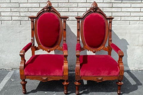Pair of Walnut Renaissance Revival Armchairs Antique 19th Century Great Quality Cover