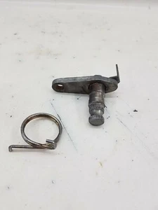 ASSE LEVA PEDALE FRENO HONDA VF400 F 1983 - Picture 1 of 2