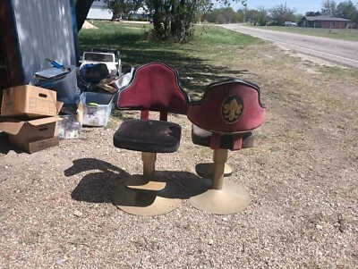 majestic barbershop chairs - Image 1 of 4