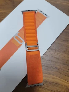 Apple Watch Ultra Band 49MM Orange Alpine Loop Band (S/M/L)-second-hand - Zdjęcie 1 z 6