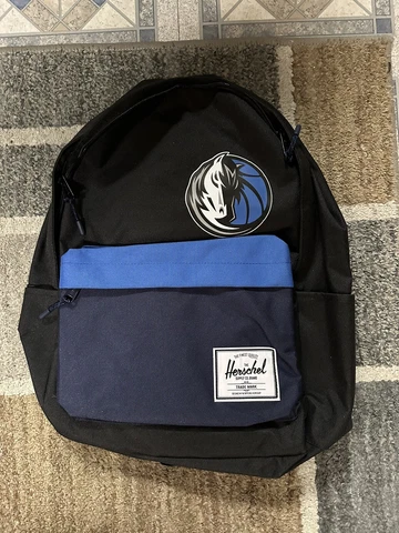 Dallas Mavericks Herschel Supply Co. Settlement BackPack - XL Cover
