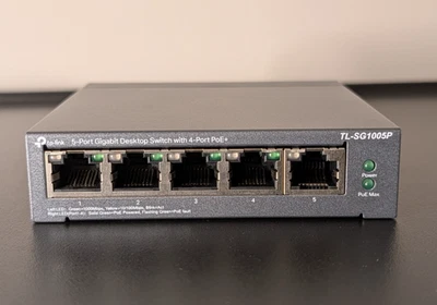 TP-LINK TL-SG1005P 5-Port PoE+ Gigabit Desktop Switch - Image 1 of 4