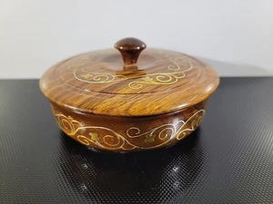Vintage Hand Carved Wooden and Inlaid Brass Trinket Round Box Dresser Brown Box - Picture 1 of 10