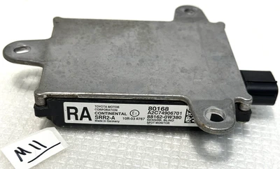 Sensor radar punto ciego derecho/izquierdo Toyota RAV4 2016-2018 OEM 88162-0W380 Foto 1 de 4