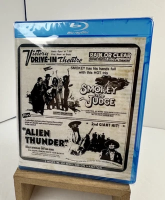 Smokey and the Judge + Alien Thunder [Drive-in Double Feature #19] Blu-Ray, NEW Foto 1 de 4
