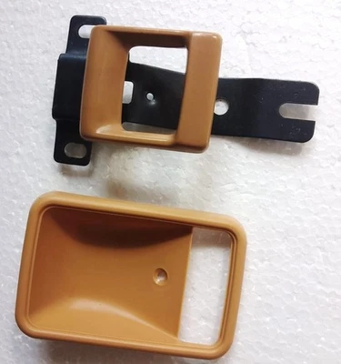 Подлинный, Mazda GLC 323 1977 внутренний интерьер дверные ручки с пластиной - новый - Изображение 1 из 4