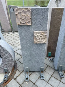 "Jarven" Grabstein Grabsteine Einzelgrab Urnengrabstein Messerschmidt - Bild 1 von 6