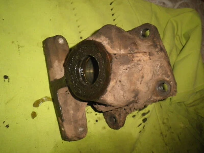 Ford F100 1966 V8 352 T18 -1 transmisión montaje trasero Foto 1 de 4