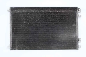 8200115543 condensatore aria condizionata per RENAULT MEGANE II FASE II 253584 - Foto 1 di 14