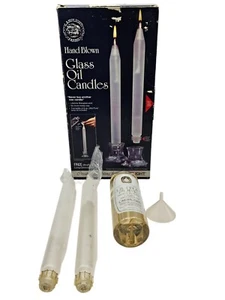 Kit de dos candelabros de aceite de vidrio soplado a mano Lamplight Farms 10" transparente esmerilado - Imagen 1 de 12