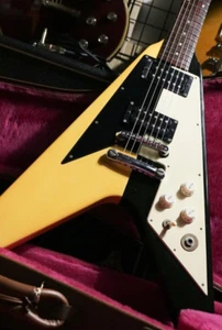 [Gibson] Custom Shop Michael Schenker Flying V Black & White USA 1994 E.Guitar - Picture 1 of 24