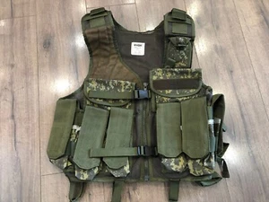GIUBBOTTO TATTICO KOSOVO ARMY FSK MILITARE DIGITALE MIMETICO BORSE ASSALTO CAMUFFAMENTO - Foto 1 di 9