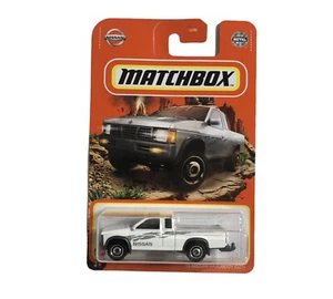 Matchbox 1995 NISSAN HARD BODY Truck 17/102 New / Sealed Diecast White - Picture 1 of 7