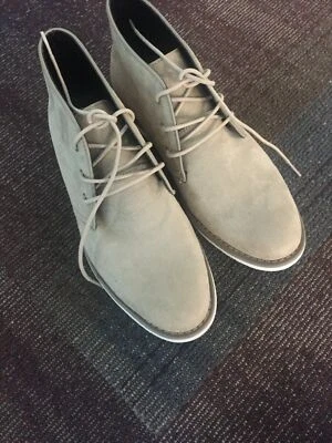 Calvin Klein 男式踝靴米色麂皮绒 8 码全新 FARON 冬季正式系带 — 第 1/4 张图片