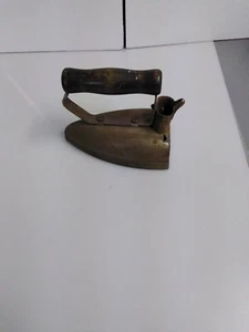 Vintage Cast Iron Rusty Heavy Great Movie Prop  - Picture 1 of 9