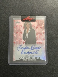 LINDA BLAIR 2024 LEAF POP CENTURY CONTINUUM BASE REGAN INSCRIBED AUTO RED 36/49 - Imagen 1 de 2