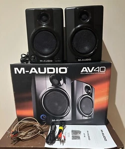 M-Audio Studiophile AV 40 Desktop Reference Speakers Studio Monitors - Picture 1 of 3
