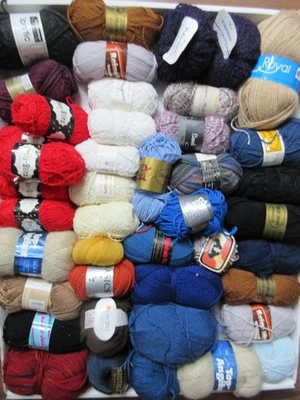 2,3kg Wolle Stricken/Häkeln  Marken u.Qualitäten WollBUTT LanaGrossa ua XXLPaket - Bild 1 von 4