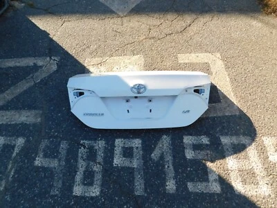 2014-2019 TOYOTA COROLLA TRUNK LID CAMERA OEM 14-19 - Image 1 of 4