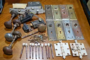 VINTAGE ANTIQUE DOOR LOCKS HARDWARE PINS HINGES PLATES KNOBS LOT - Picture 1 of 11