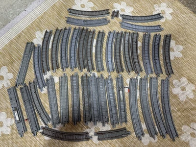 Triang Track OO Gauge Bundle Joblot Curve Straight R93 - Image 1 of 4