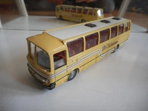 Tekno Holland Mercedes O 302 "Oad Reizen" in Yellow - Bild 1 von 2