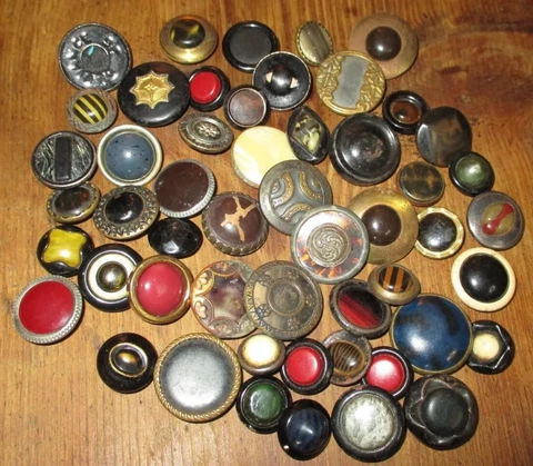 AWESOME LOT 50+ SMALL & MEDIUM ANTIQUE VICTORIAN CELLULOID & METAL BUTTONS Cover