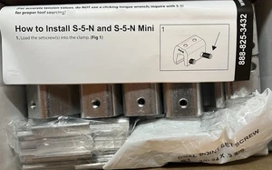 S-5! Solutions NG73-A-0-C Stehfalz Metall (Box mit 20) Dachklemmen - Bild 1 von 4