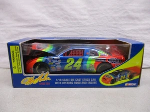 1995 Racing Champions Jeff Gordon Dupont 1/18 - Picture 1 of 2