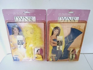 Confezione 2 set vestiti e accessori Dayanara Torres vintage Miss Universo 1993 - Foto 1 di 7