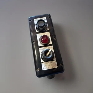 🔴APPLETON UCS375J1U1102 UNICODE CONTROL STATION Push Button Switch 600V‼️ - Picture 1 of 5