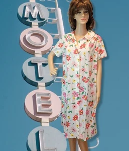 KOMAR Perlen Druckknopfleiste Hausmantel Morgenmantel Small 8-10 Blumenmuster Vintage - Bild 1 von 8