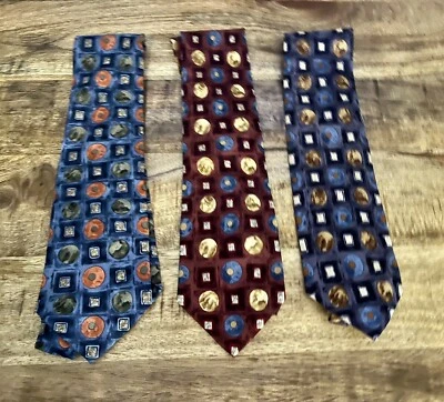 Irvine Park Brand Men's Tie lot 100% silk Geometrical print, Beautiful Colors - Image 1 of 4