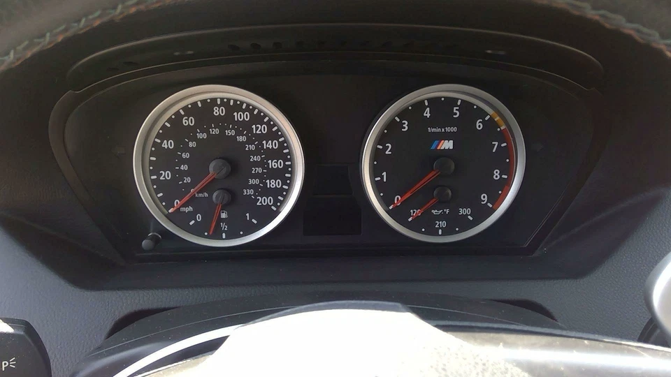 06 07 08 09 10 Velocímetro BMW M6 mercado de Estados Unidos 57 k millas Foto 1 de 1
