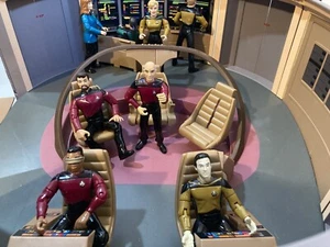 1993 Playmates Star Trek: TNG USS ENTERPRISE NCC-1701-D Bridge Super Playset - Bild 1 von 24