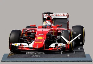 VETTURA F1, SEBASTIAN VETTEL, F1 FERRARI-01, AUTO IN OROLOGIO MINIATURA - Picture 1 of 1