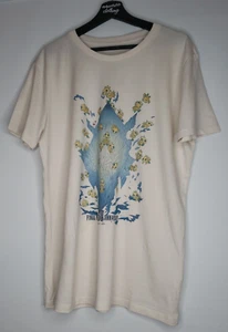 Final Fantasy Chocobo 30th Anniversary Shirt Size XL Short Sleeve Crew Neck - Picture 1 of 6