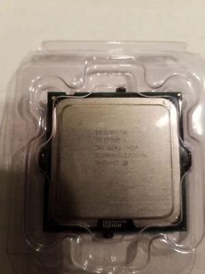 Intel Celeron D 365 512 KB L2 Cache FSB 533 MHz 3.6 GHz Socket 775 CPU  SL9KJ - Image 1 of 4
