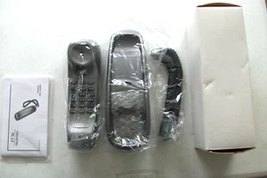 CT50 Touch Tone Uchwyt ścienny Telefon / Ekran wyświetlacza / Zwrot połączenia / Nowy - Zdjęcie 1 z 4