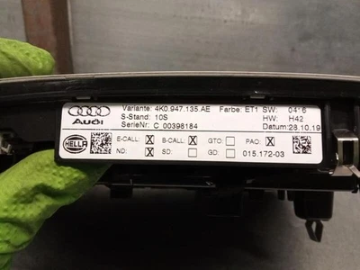 4K0947135AE luz interior para AUDI A6 C8 (4A2) 35 TDI MILD HYBRID 2018 5405802 - Imagen 1 de 4