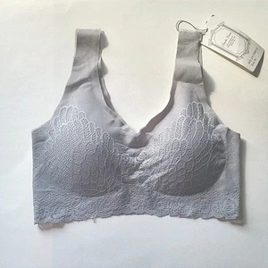 Linda Luna Wireless Bra Gray Lace Pull On Bralette Removeable Padding Women Med - Picture 1 of 15