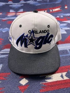 Vintage Orlando Magic Mütze Kappe Erwachsene weiß Druckknopflasche Sport Spezialitäten Schriftzug 90er - Bild 1 von 11