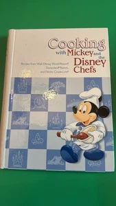 First Edition Cooking with Mickey and Disney Chefs Cookbook Disney 2004 - Foto 1 di 4