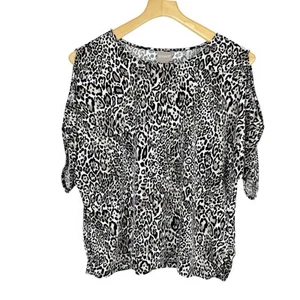 Chicos 2 Animal Leopard Cheetah Print Cold Shoulder Pull Over Top Size Large 12 - Picture 1 of 10